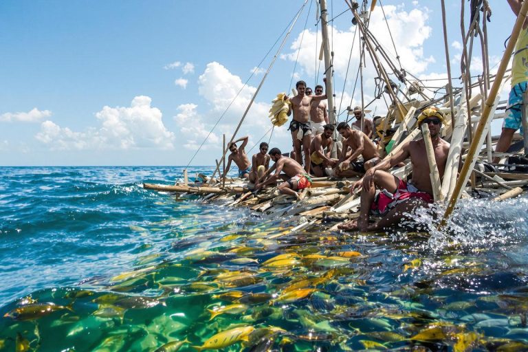 Raaaaft.io : survivre en mer avec stratégie et coopération.jpg